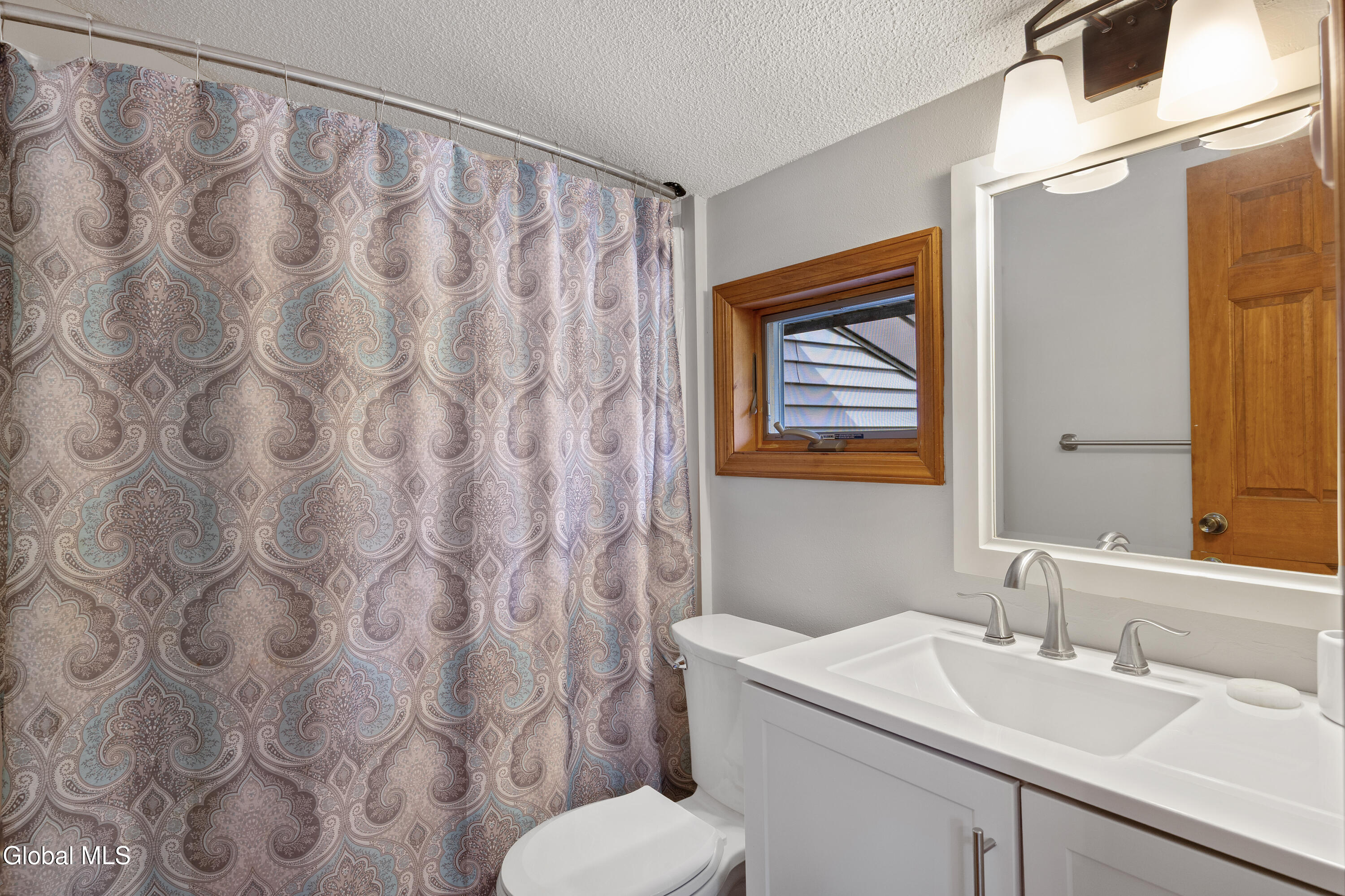 994 Hatlee Road Ballston Lake NY 12019