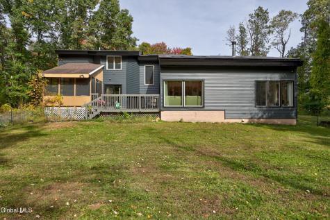994 Hatlee Road Ballston Lake NY 12019