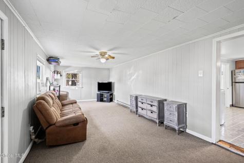 12 Grapevine Place Latham NY 12110