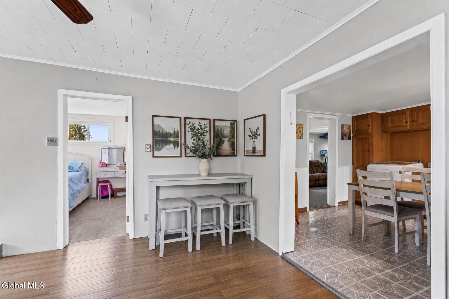 12 Grapevine Place Latham NY 12110