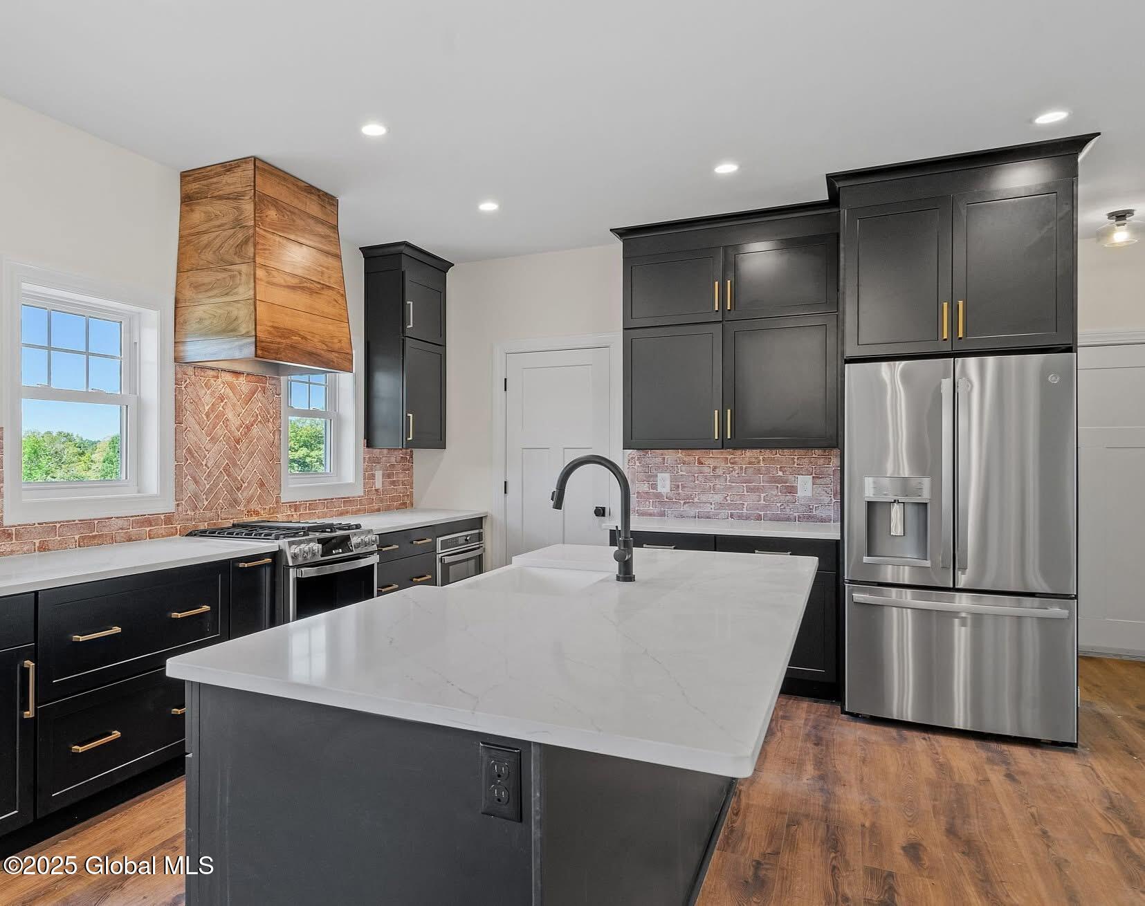 247 E Kaydeross Avenue Saratoga Springs NY 12866