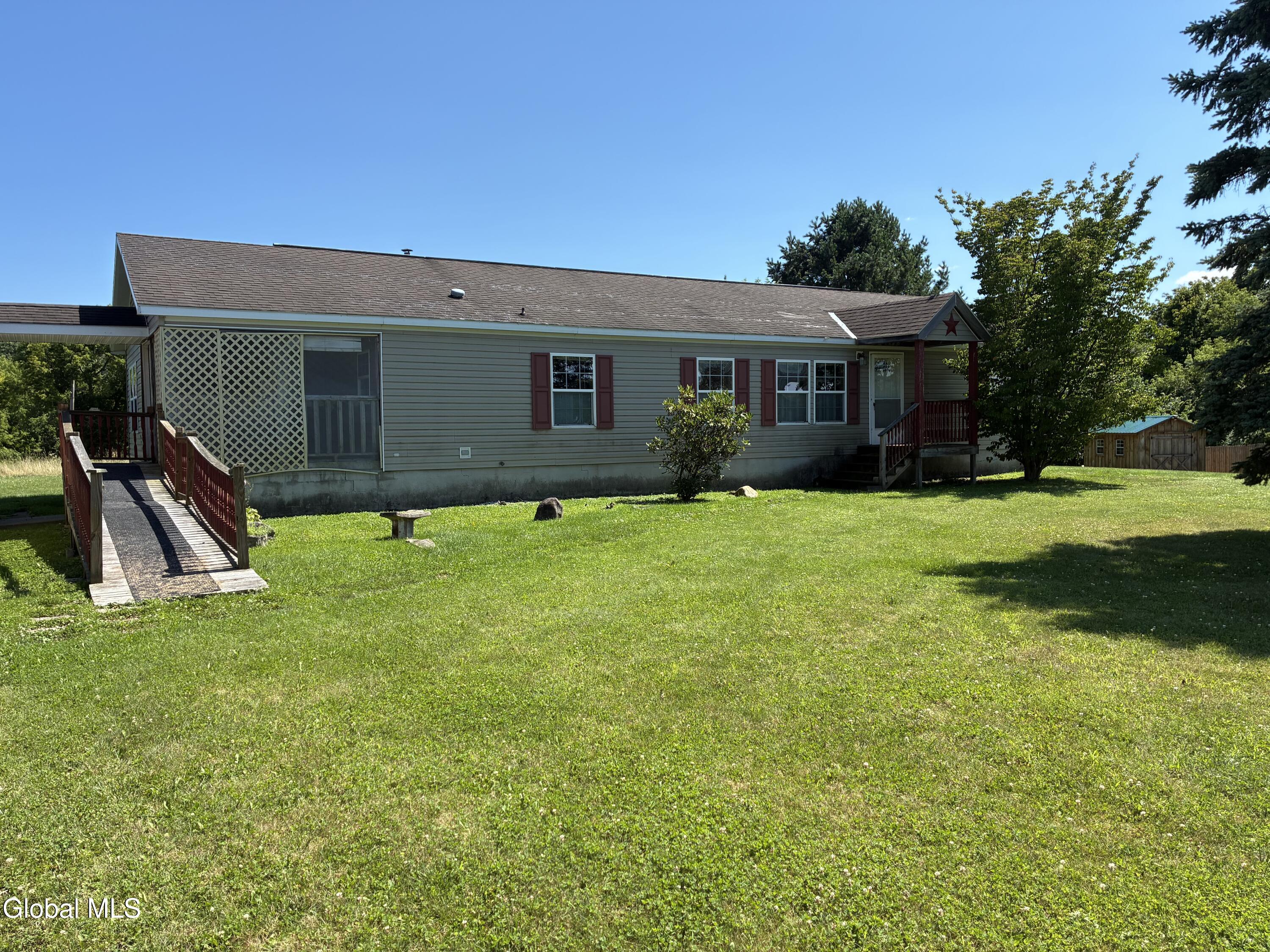 11 Easy Street Hoosick Falls NY 12090