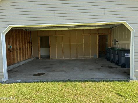 11 Easy Street Hoosick Falls NY 12090