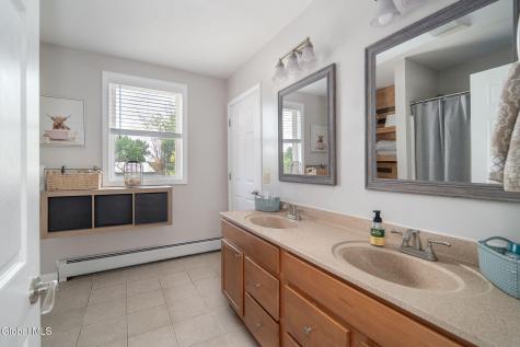 133 Cary Road Mechanicville NY 12118