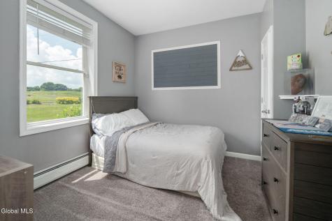 133 Cary Road Mechanicville NY 12118