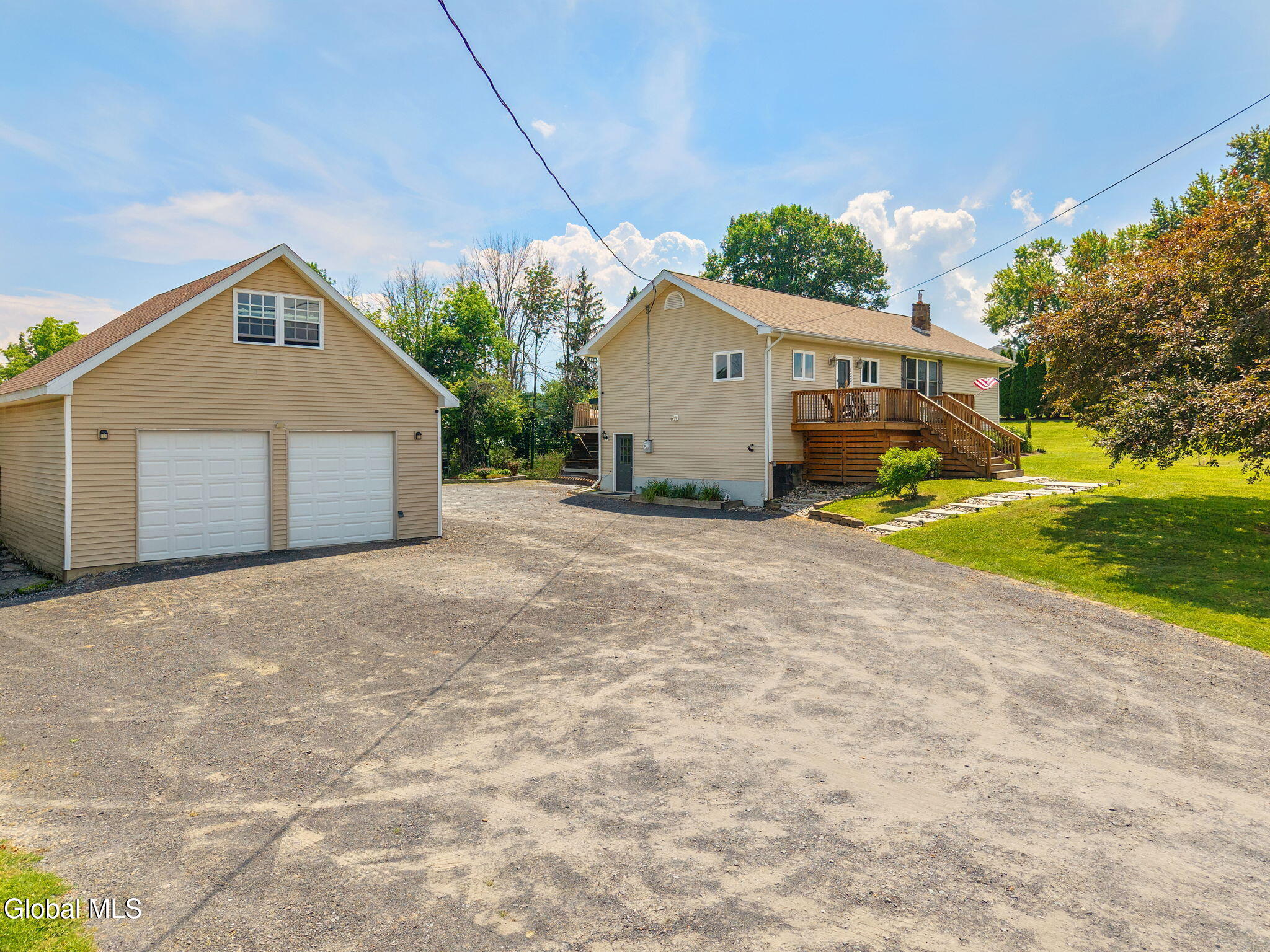 133 Cary Road Mechanicville NY 12118
