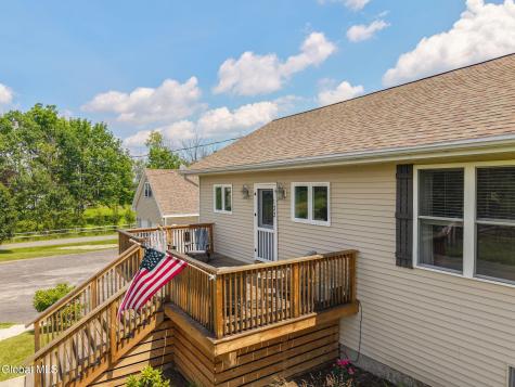 133 Cary Road Mechanicville NY 12118
