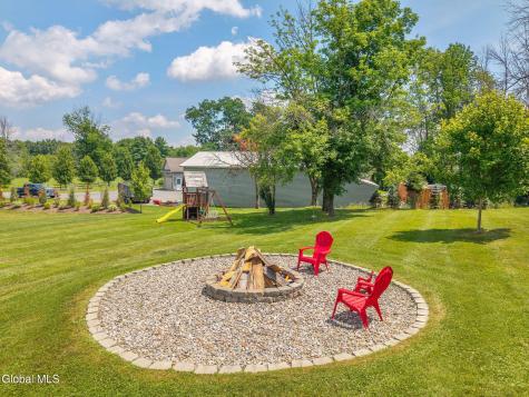 133 Cary Road Mechanicville NY 12118