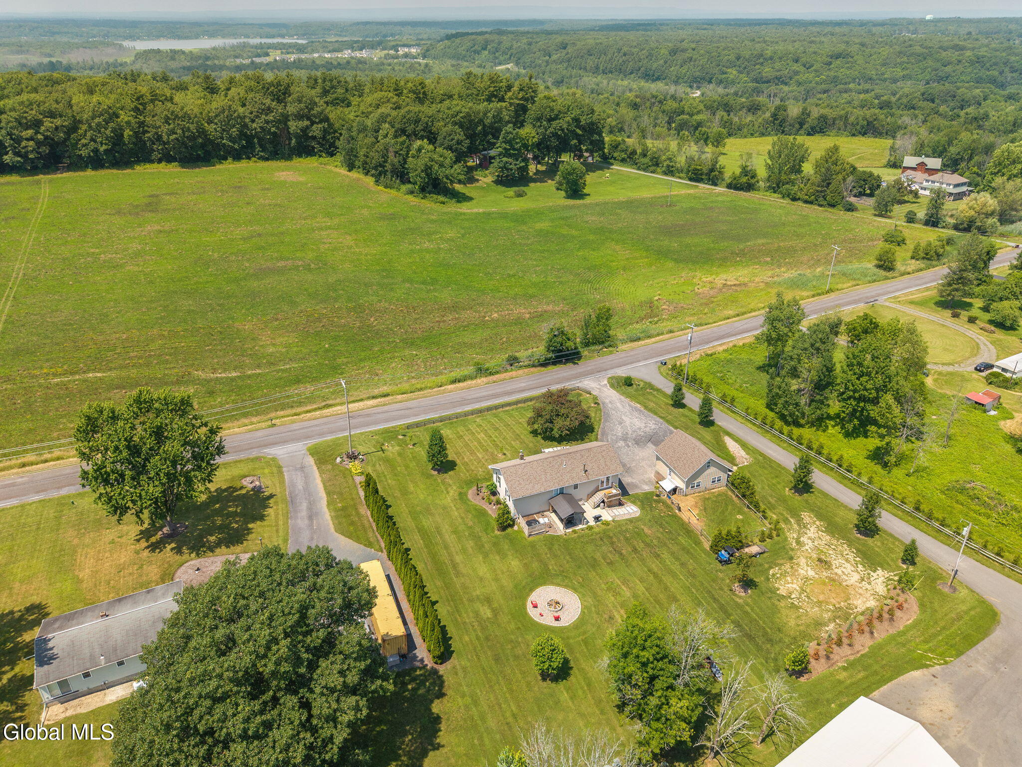 133 Cary Road Mechanicville NY 12118