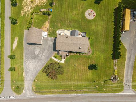 133 Cary Road Mechanicville NY 12118