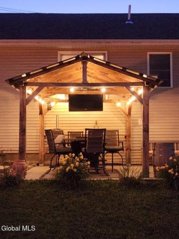 133 Cary Road Mechanicville NY 12118