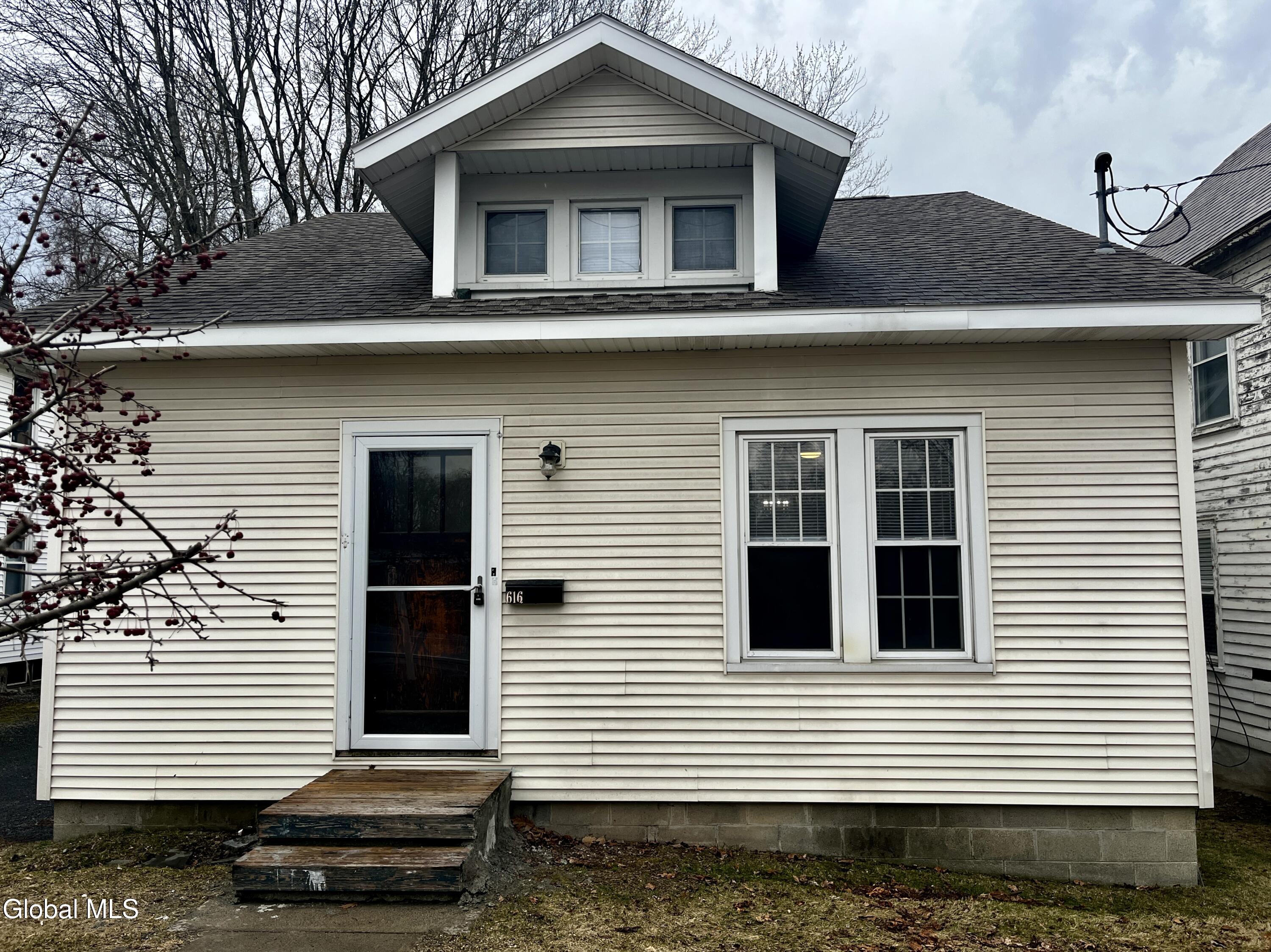 616 Kenwood Avenue Delmar NY 12054