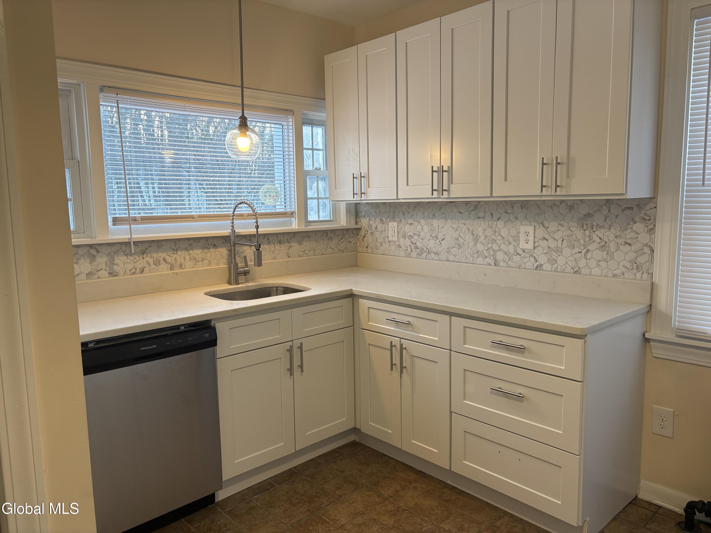 616 Kenwood Avenue Delmar NY 12054