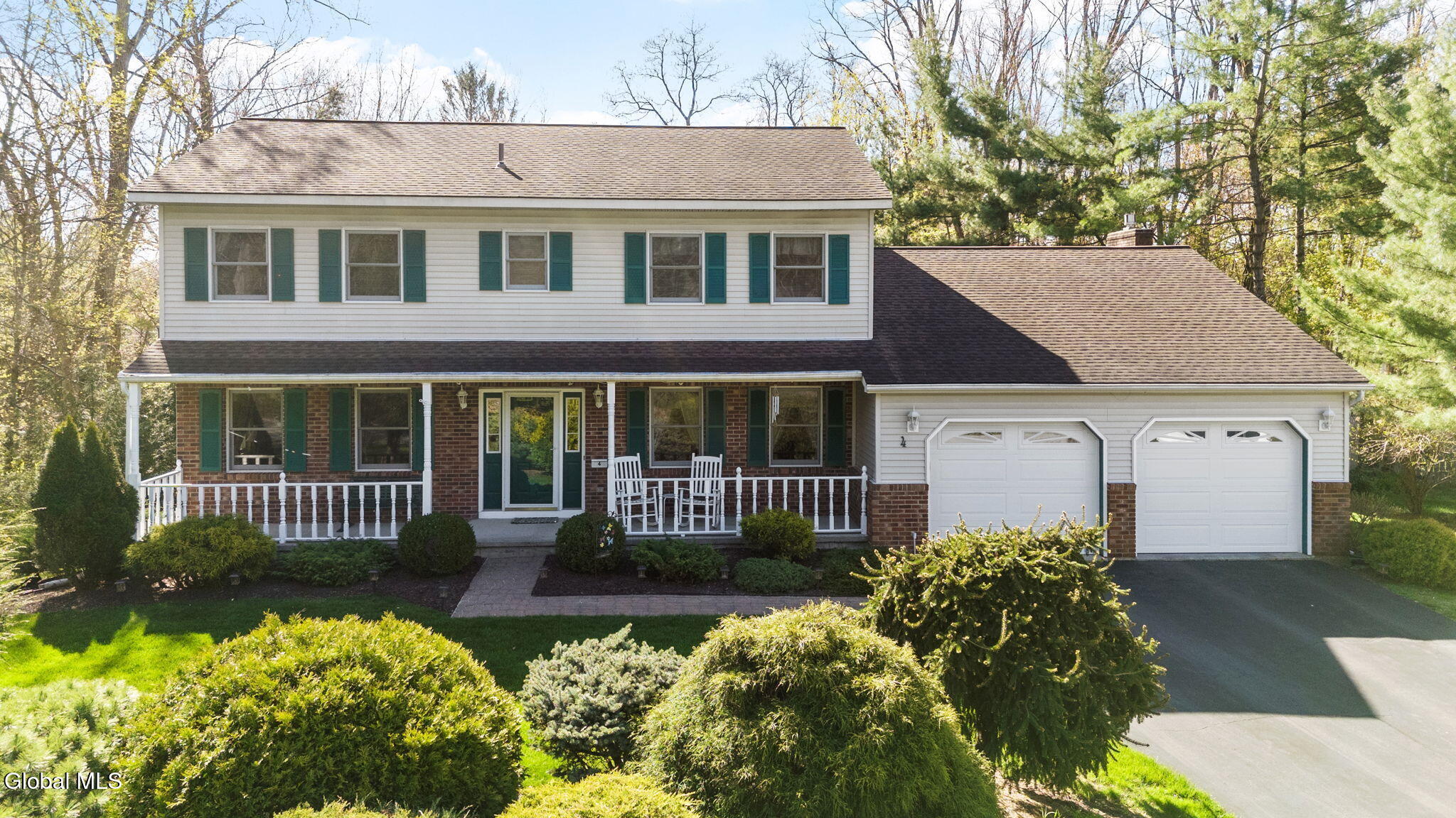 4 Ridge Lane Ballston Lake NY 12019