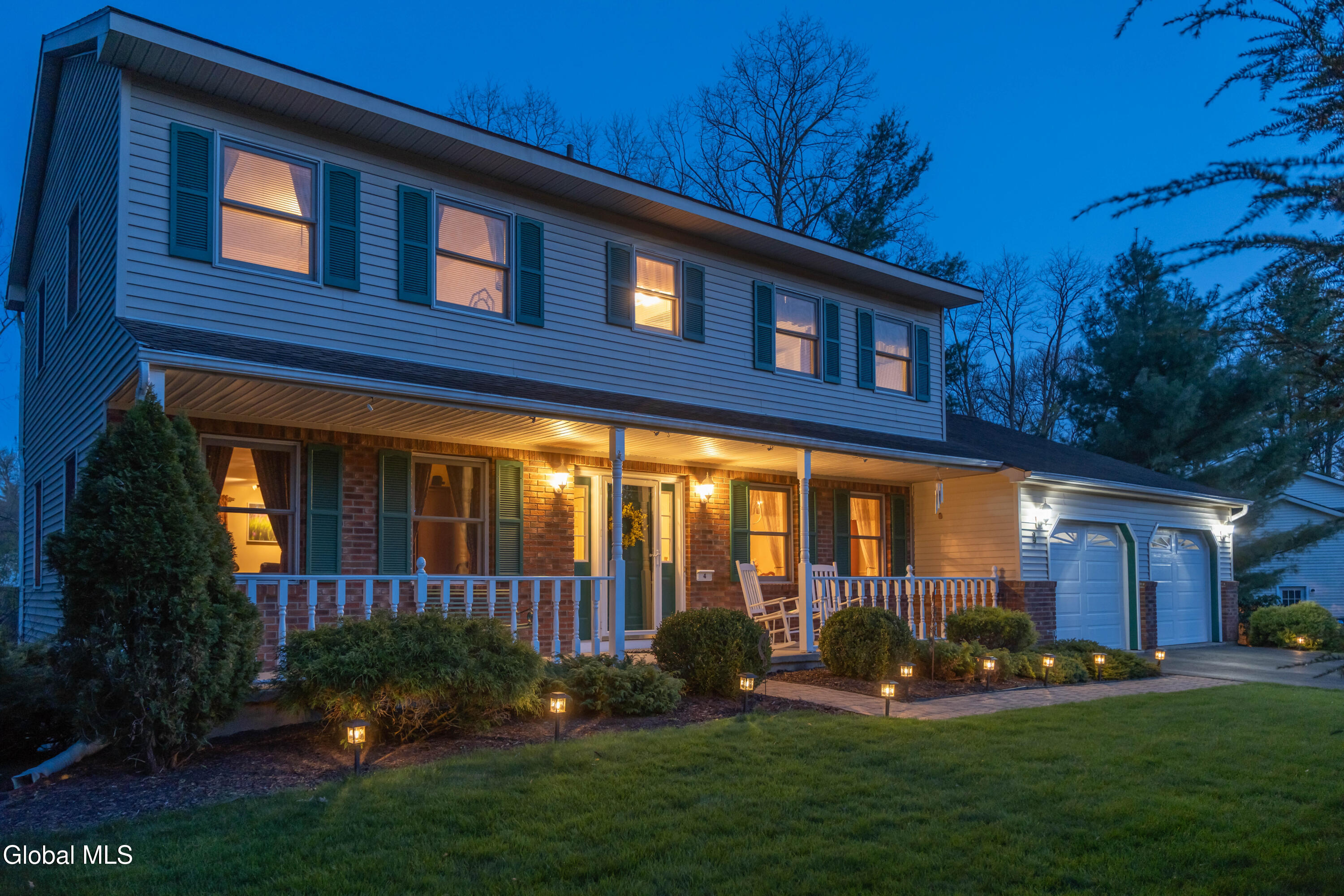 4 Ridge Lane Ballston Lake NY 12019