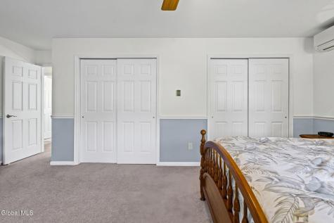 4 Ridge Lane Ballston Lake NY 12019