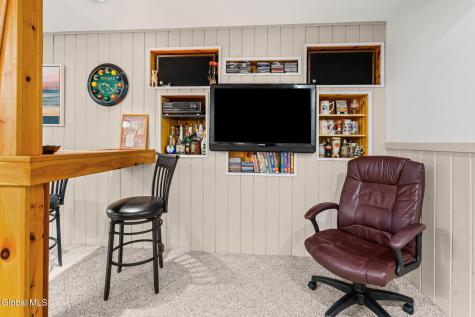 4 Ridge Lane Ballston Lake NY 12019
