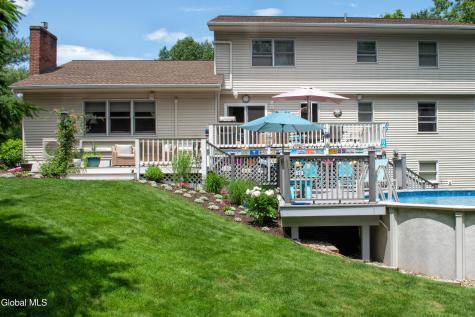 4 Ridge Lane Ballston Lake NY 12019