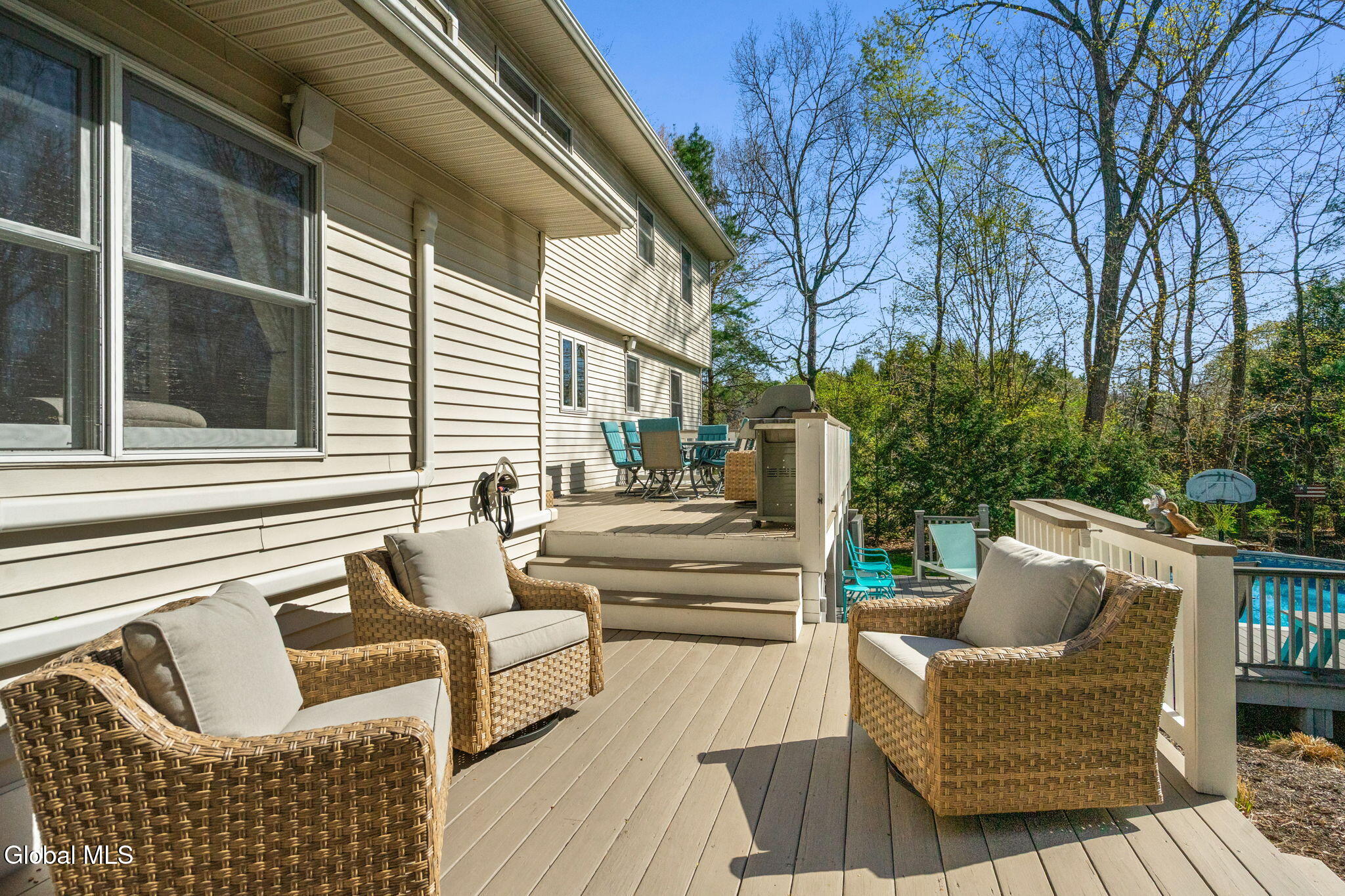 4 Ridge Lane Ballston Lake NY 12019