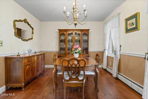4 Ridge Lane Ballston Lake NY 12019