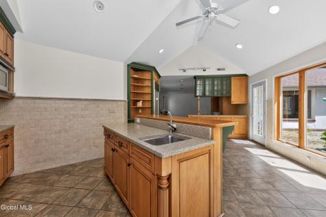 14 Middle Hill Road Troy NY 12180