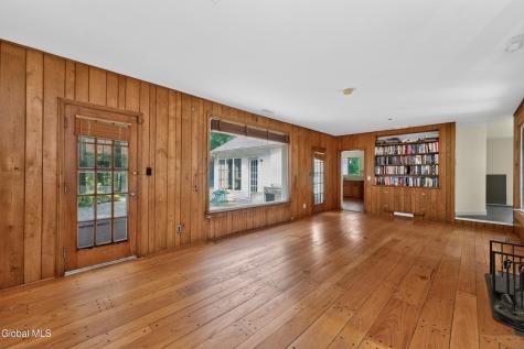 14 Middle Hill Road Troy NY 12180