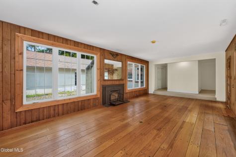 14 Middle Hill Road Troy NY 12180