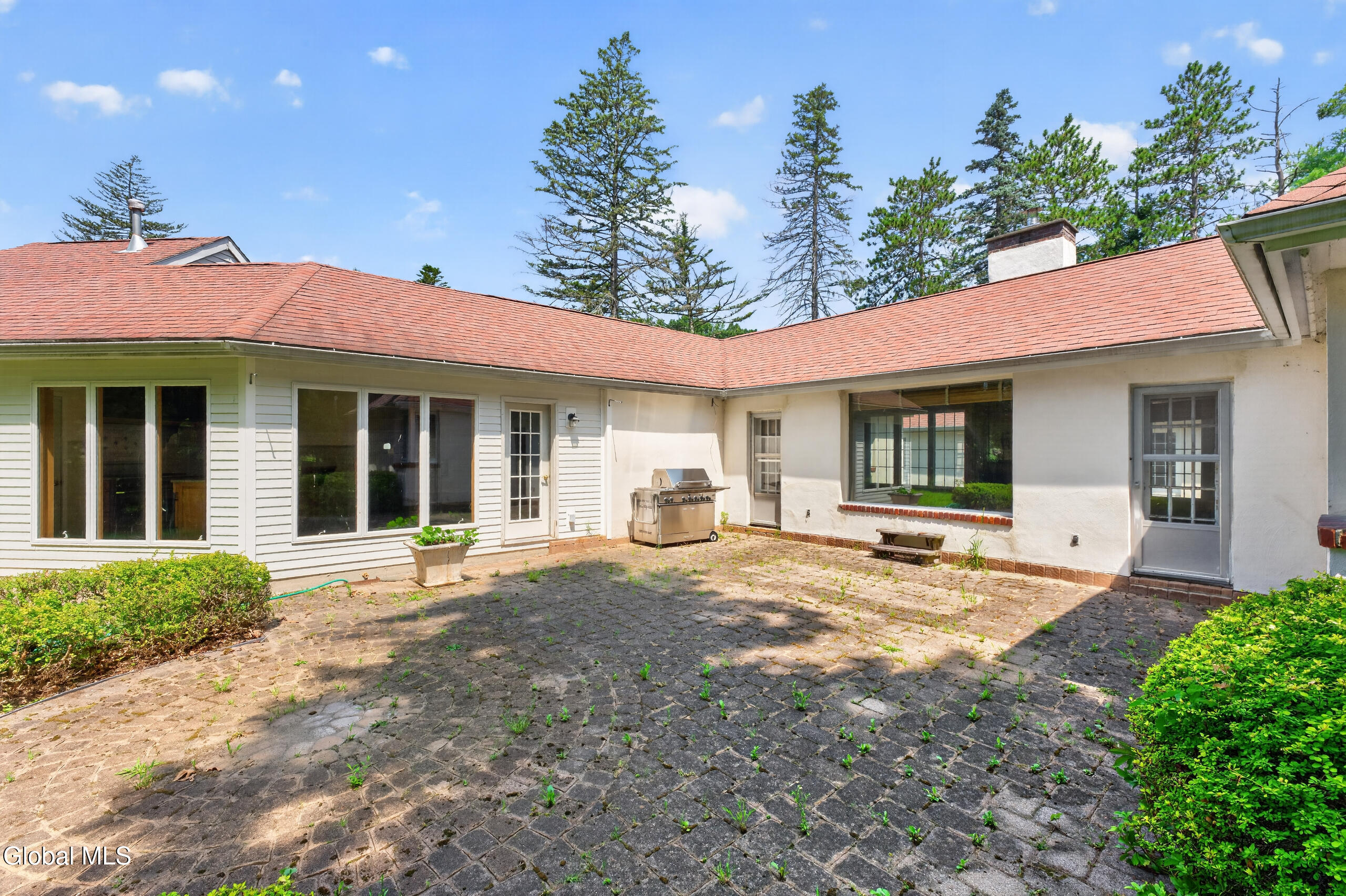 14 Middle Hill Road Troy NY 12180