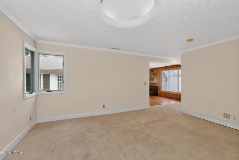 14 Middle Hill Road Troy NY 12180