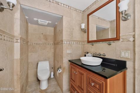 14 Middle Hill Road Troy NY 12180