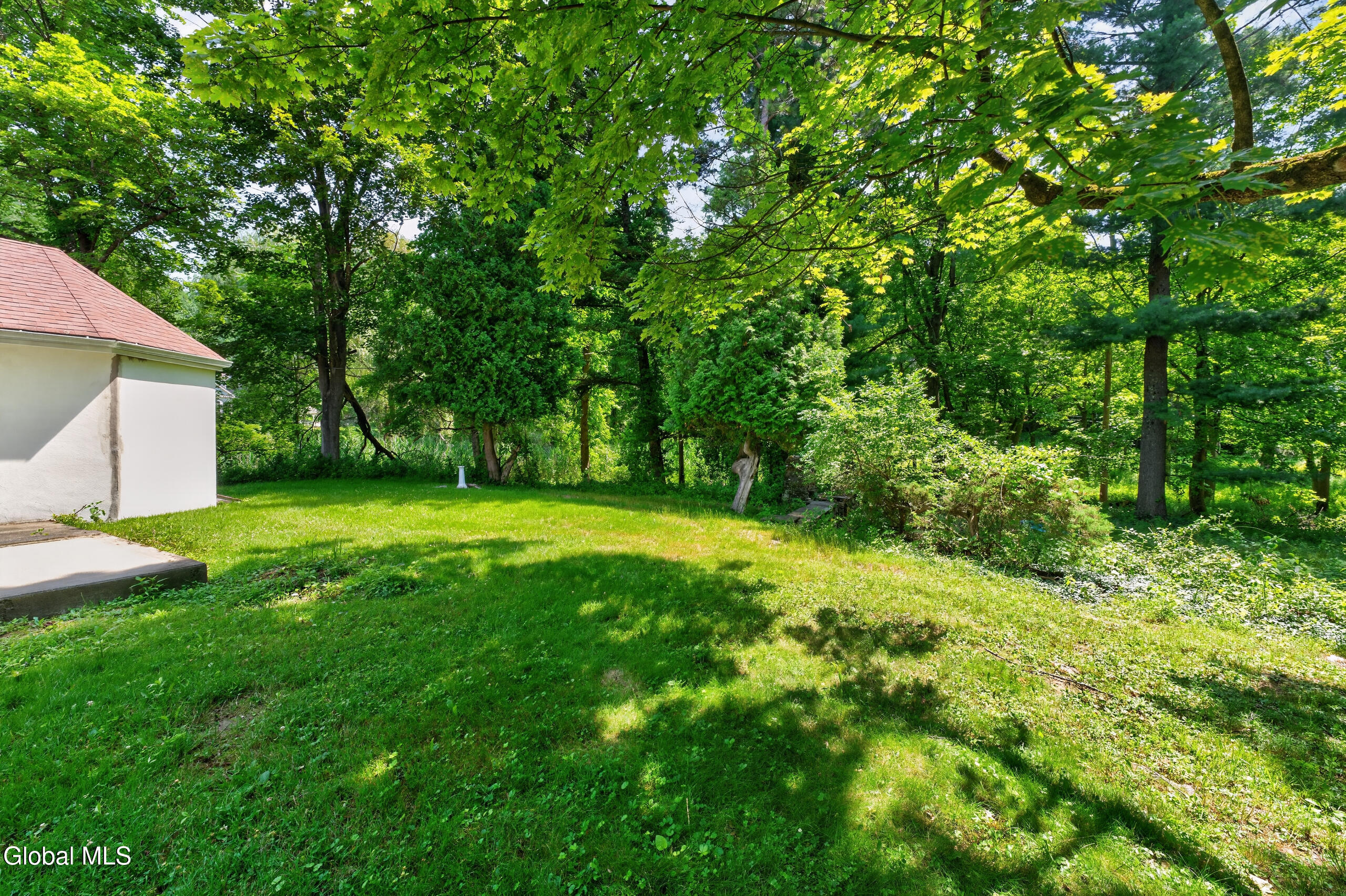 14 Middle Hill Road Troy NY 12180