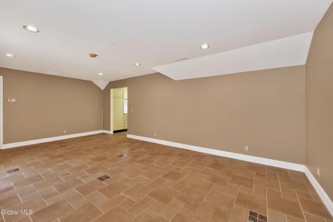 14 Middle Hill Road Troy NY 12180