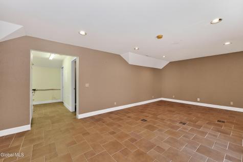 14 Middle Hill Road Troy NY 12180