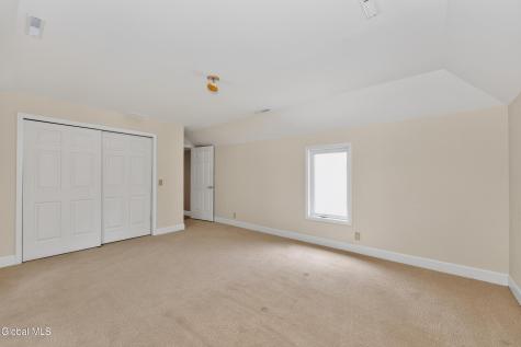 14 Middle Hill Road Troy NY 12180