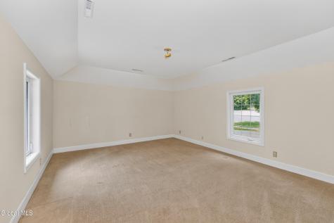 14 Middle Hill Road Troy NY 12180