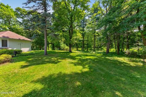 14 Middle Hill Road Troy NY 12180