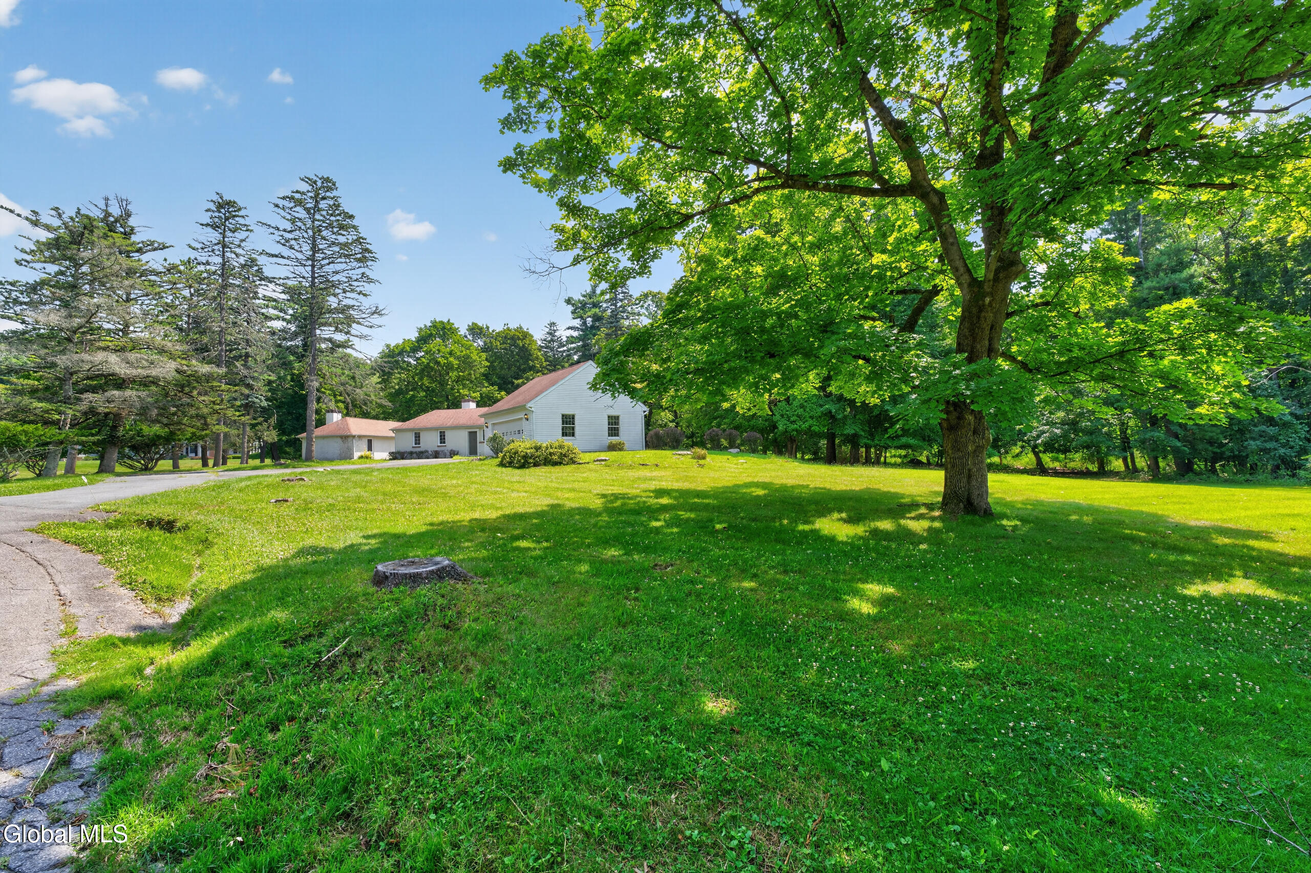 14 Middle Hill Road Troy NY 12180
