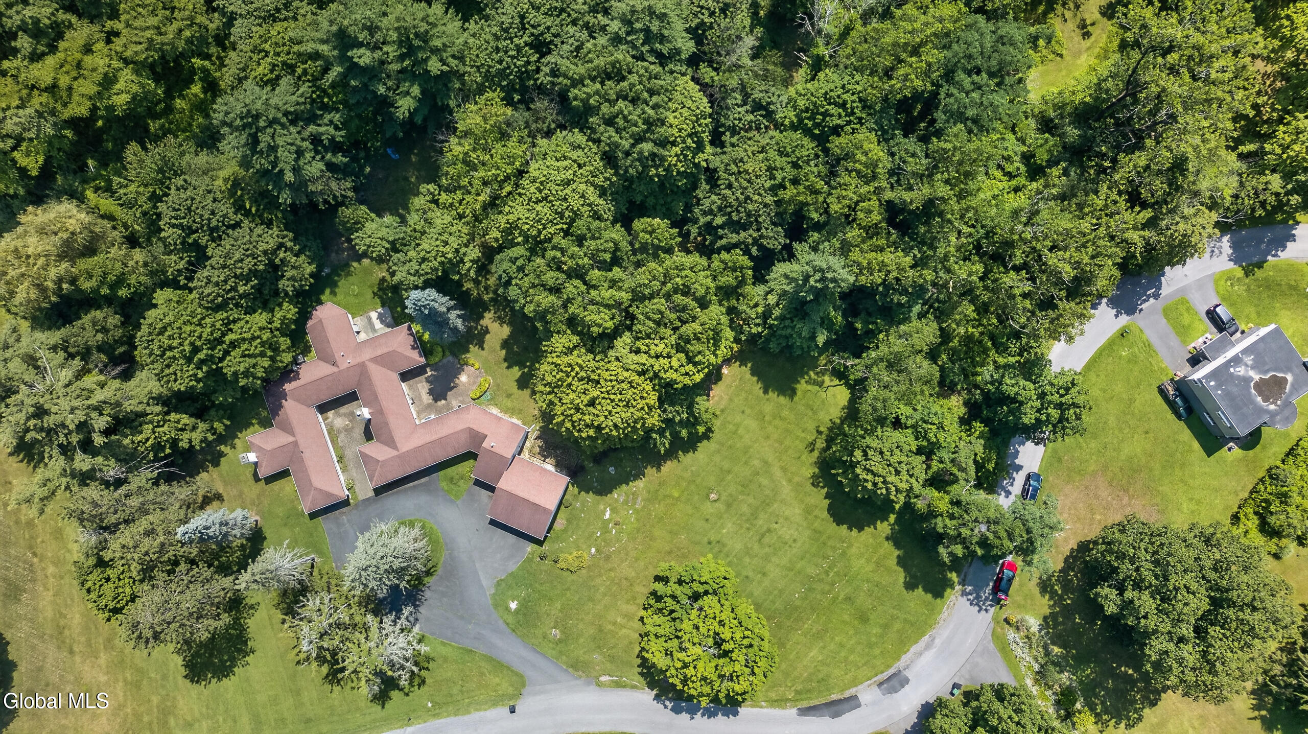 14 Middle Hill Road Troy NY 12180