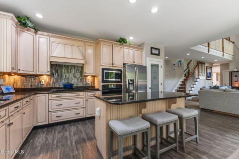 6 Seymour Drive Saratoga Springs NY 12866