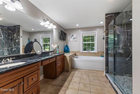 6 Seymour Drive Saratoga Springs NY 12866