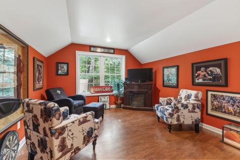 6 Seymour Drive Saratoga Springs NY 12866