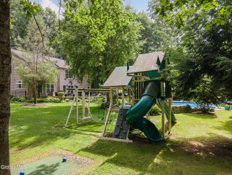 6 Seymour Drive Saratoga Springs NY 12866