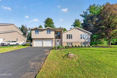 15 White Birch Court Rotterdam NY 12306