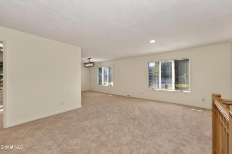 15 White Birch Court Rotterdam NY 12306