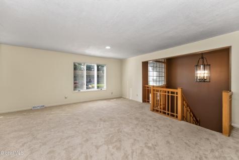 15 White Birch Court Rotterdam NY 12306