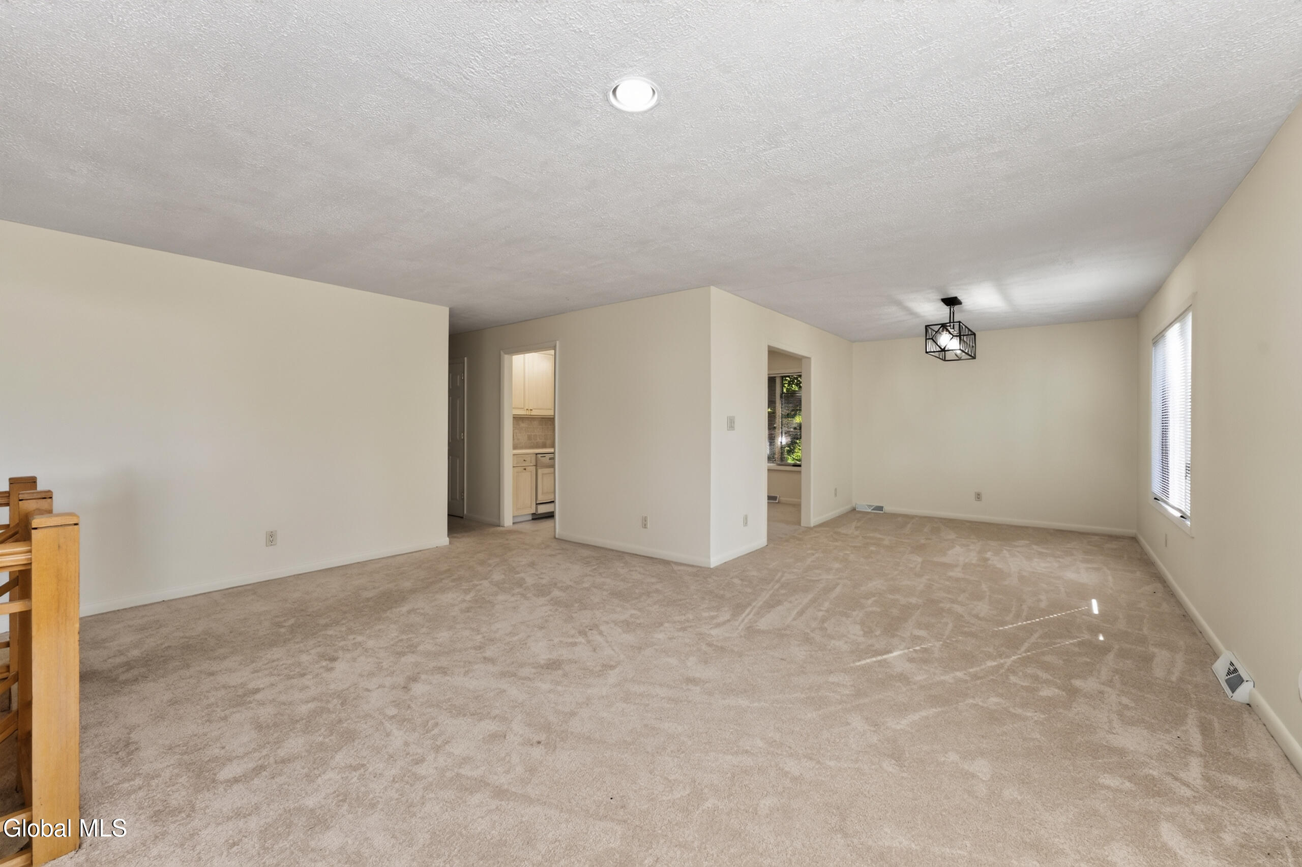 15 White Birch Court Rotterdam NY 12306