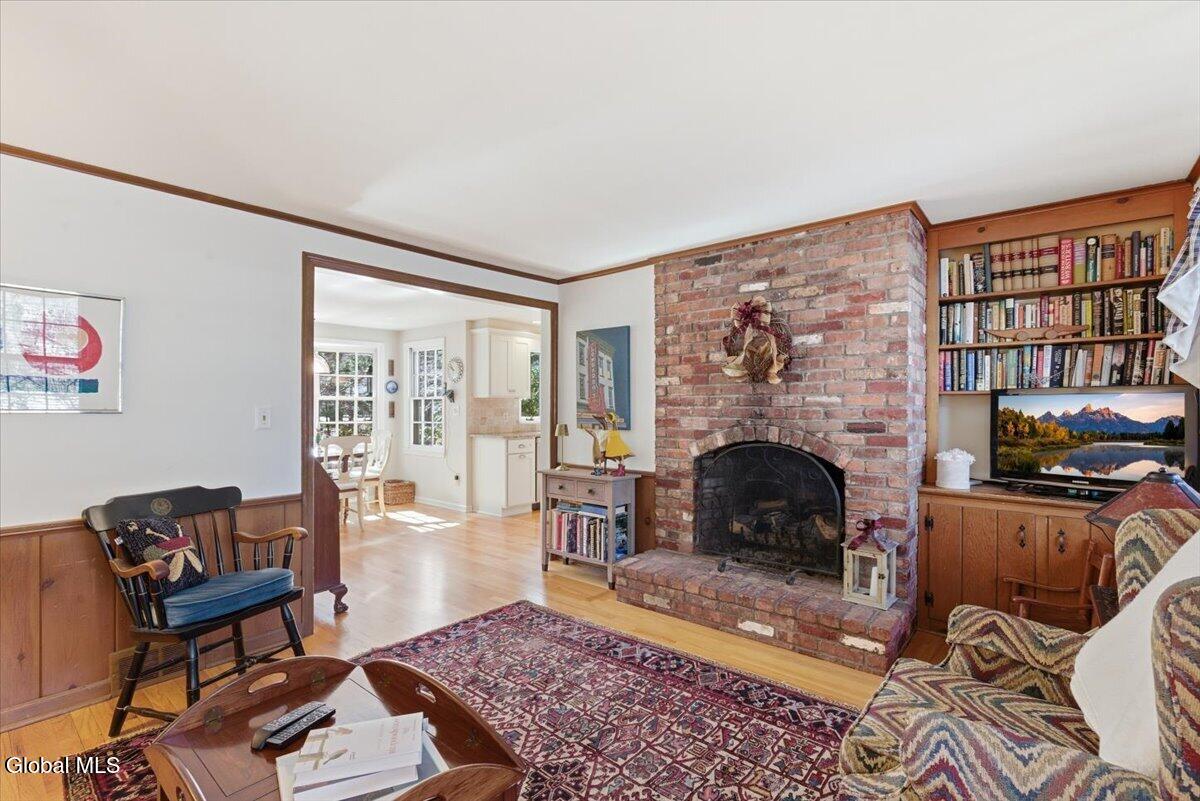 27 Wexford Road Delmar NY 12054