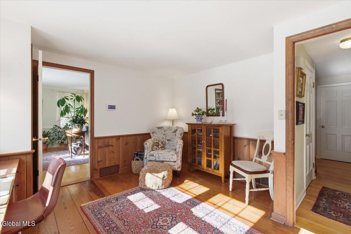 27 Wexford Road Delmar NY 12054