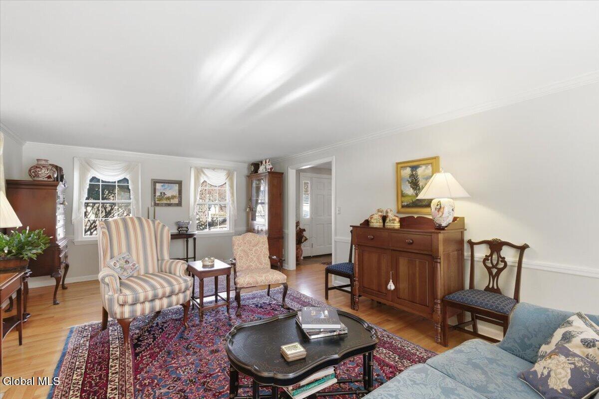 27 Wexford Road Delmar NY 12054