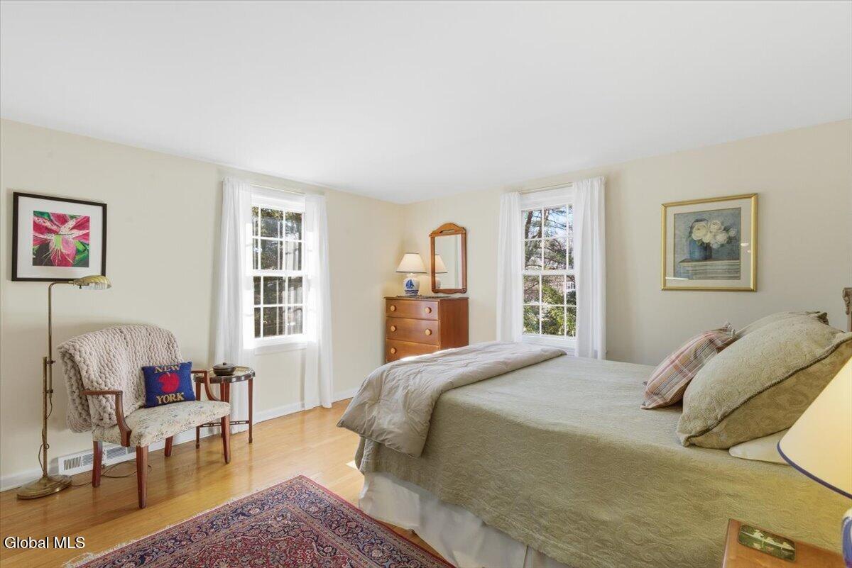 27 Wexford Road Delmar NY 12054